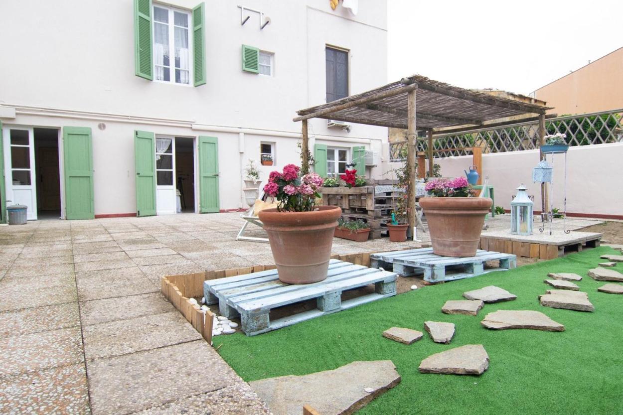 200Metri Dal Mare Raffinato Chalet Con Giardino Marina Di Pisa Exterior photo